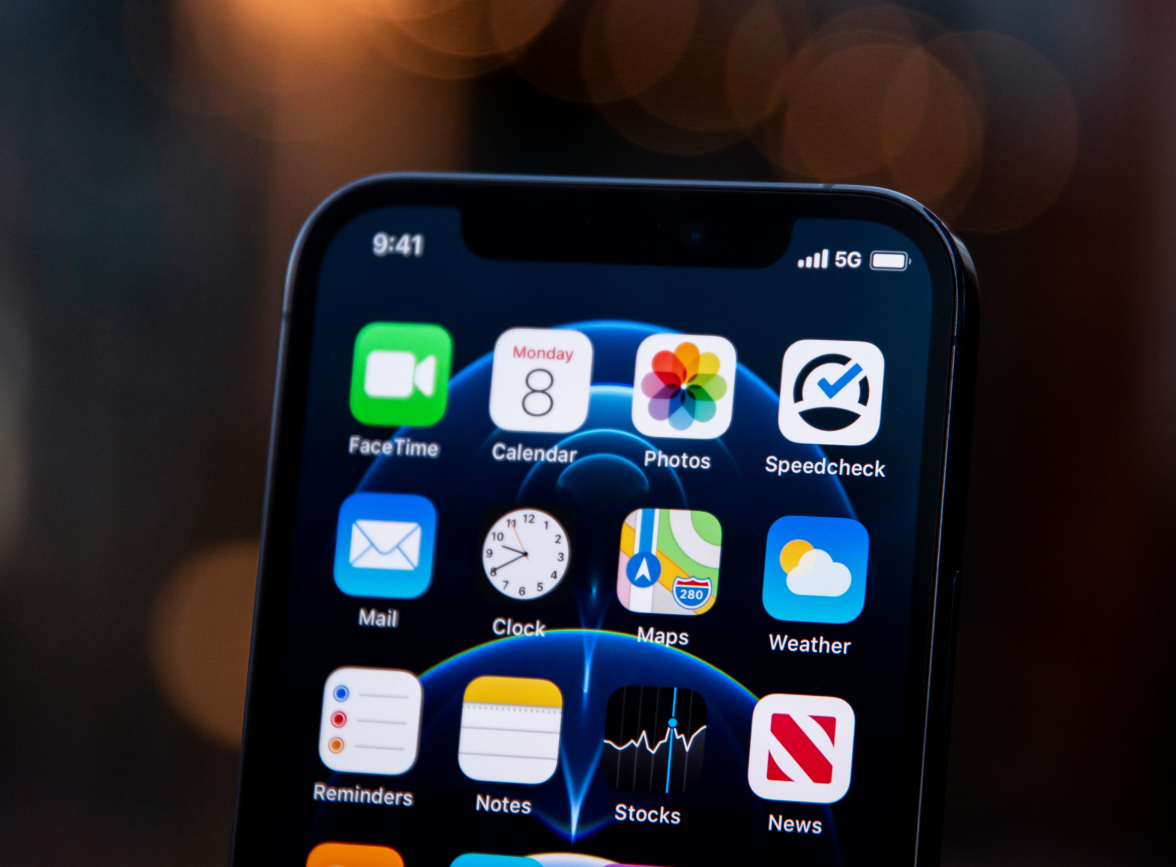 八公山苹果手机维修分享为什么 iPhone 12 在冬季会自动关机 